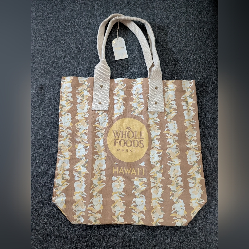 NWT WholeFoods x Tag Aloha Company: XLarge Deluxe Tote Plumeria Lei Bag, Hawaii